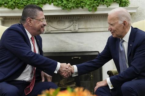 Biden discussing immigration and trade with Costa Rican President Chaves at the White House